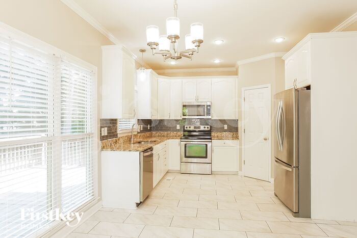 Building Photo - 4025 Ivy Bluff Trail