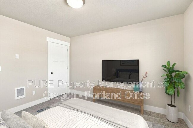 Building Photo - 588 NE Alderwood Dr