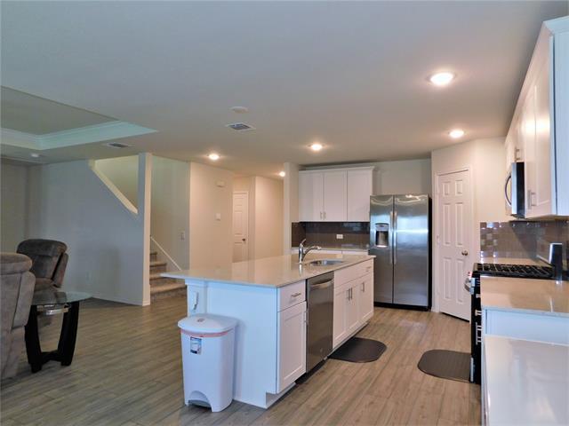 Building Photo - 1016 Binney Dr