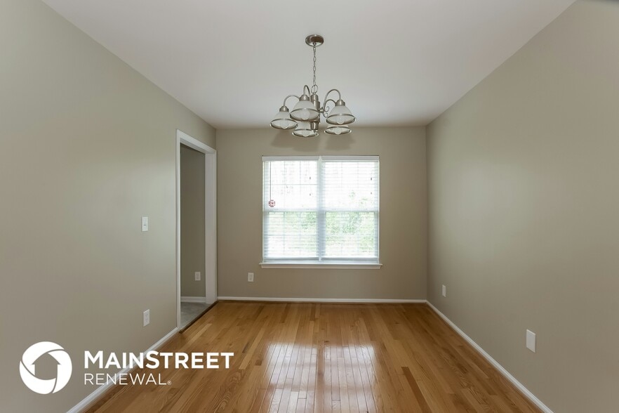 Building Photo - 509 Moss Stream Ln