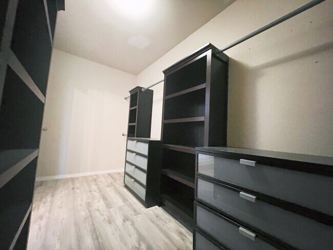 Master closet - 577 Quarter Ave