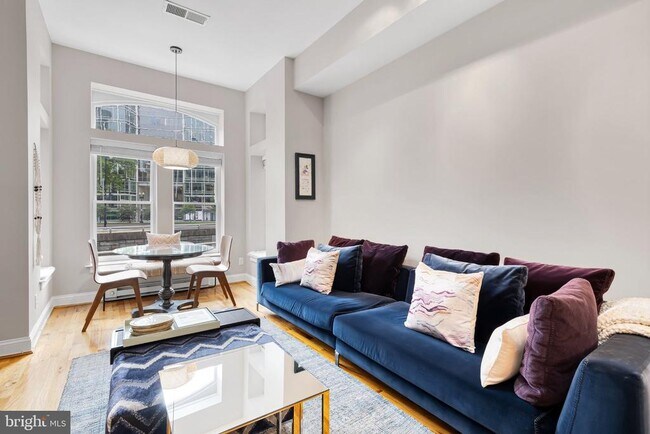 Building Photo - 2201 K St NW