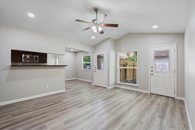 Building Photo - 13300 Cowdray Park