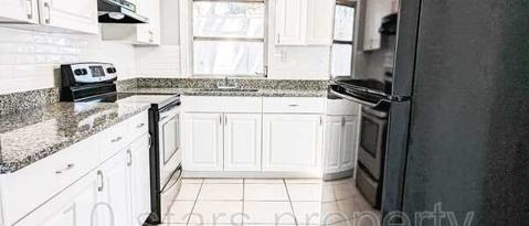 Building Photo - 1521 41st Ave N