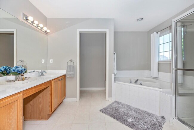 Building Photo - LEASE PENDING! Beautiful 4-Bedroom Colonial in Walkersville
