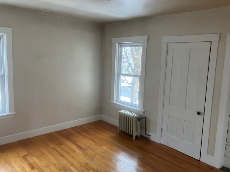 Bedroom 2 - 186 Roxbury St