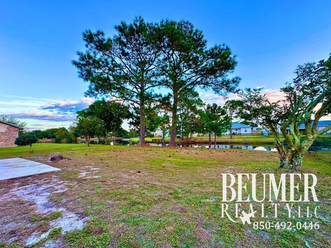 Building Photo - Lakefront Living Minutes to NAS & Perdido ...