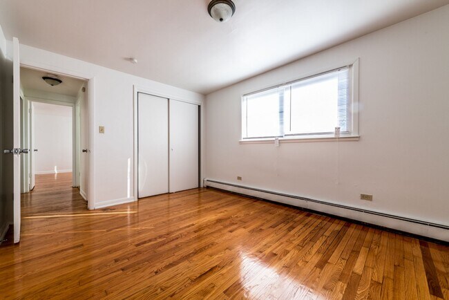 Building Photo - 14127 S School St Riverdale, IL 60827