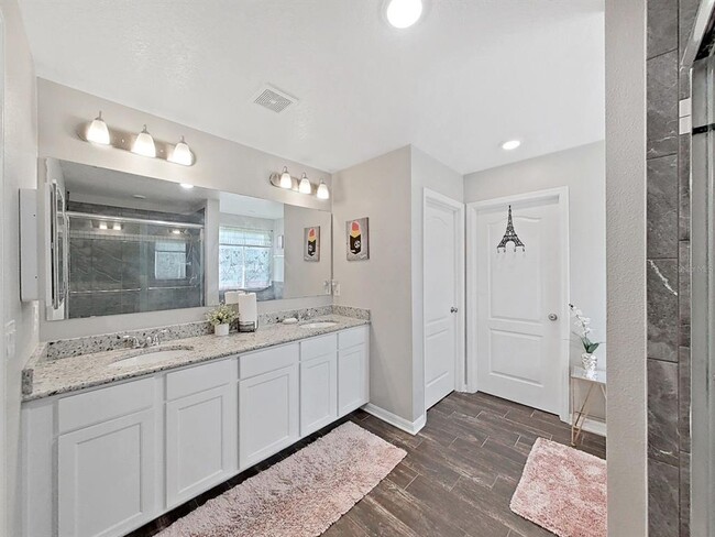 Building Photo - 8307 Olive Brook Dr