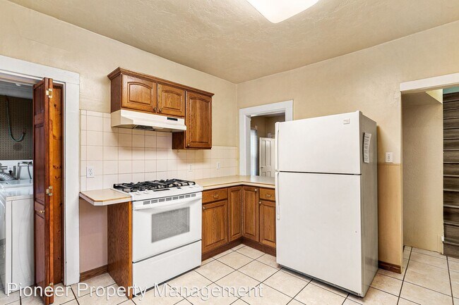 Building Photo - 2 br, 1.5 bath House - 415 E Colorado Ave