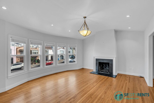 Building Photo - Outer Sunset: Updated Single Family Home w/ Bonus Rooms, Deck, Yard, Garage, EV Charger, Power Wa...