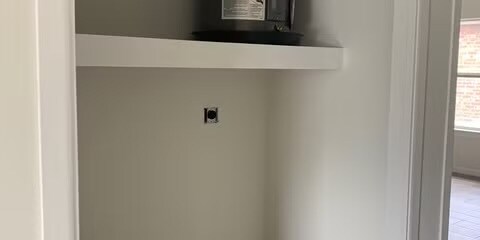 Building Photo - Kings Landing Apartments
