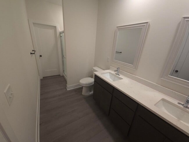 Building Photo - For Rent – 3 Bed | 2 Bath single family ho...