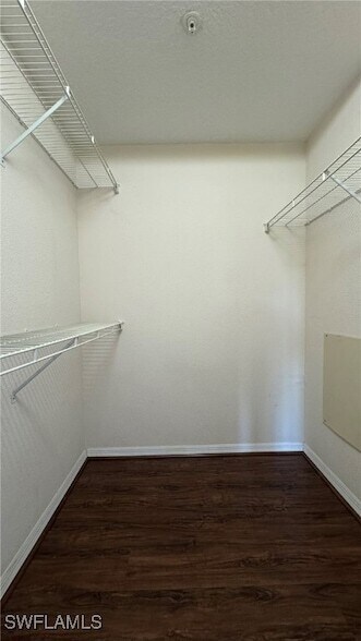 Building Photo - 11490 Villa Grand