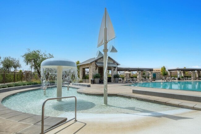 Building Photo - BRAND NEW 4/2.5 Lennar In Riverstone Community