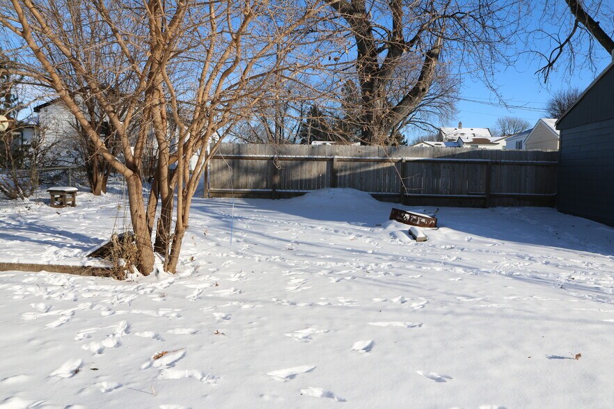 Backyard - 3008 E 15th St