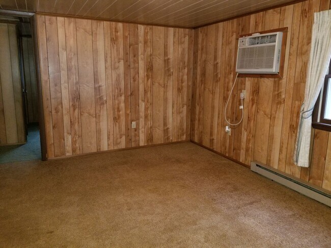 Building Photo - House in South Mountain Community