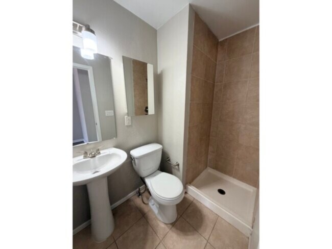 Building Photo - 14419 E Montana Cir