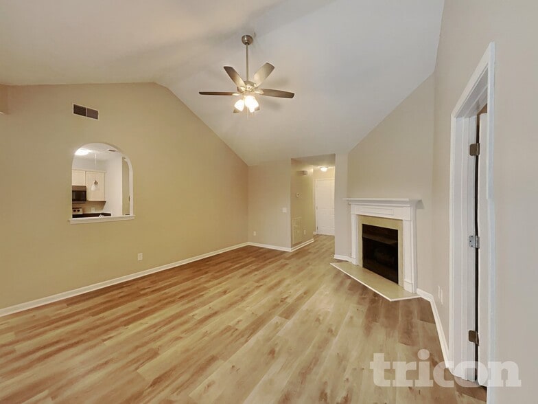 Building Photo - 1029 Chesire Way