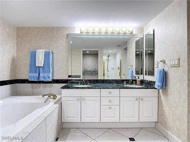 Building Photo - 6849 Grenadier Blvd