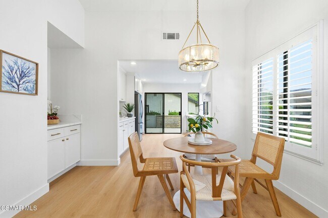 Building Photo - 41040 Village 41