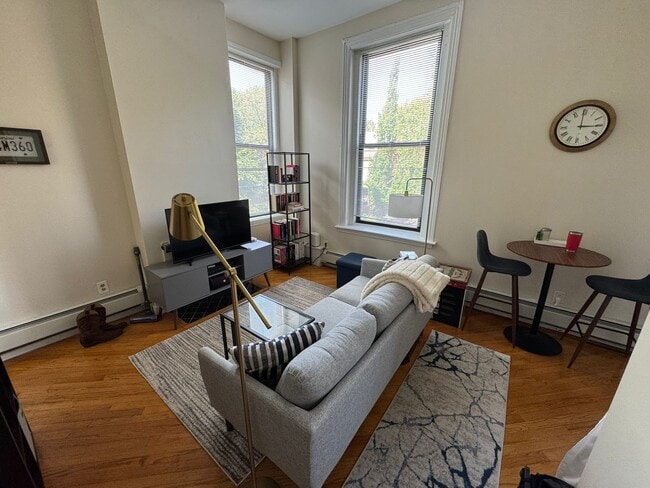 Building Photo - 305 Shawmut Ave