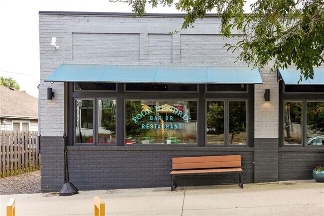 Building Photo - 2238 Ridgedale Rd NE