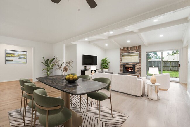 Building Photo - 3 Bed | 2 Bath near Downtown Tulsa!