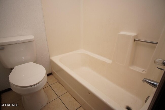 Building Photo - 11604 Gordon Bays Way