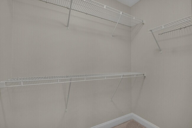 Building Photo - 537 Wingspan Way