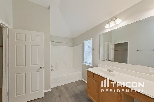 Building Photo - 405 Fireberry Dr
