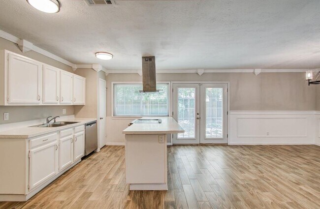 Building Photo - 17411 S Yorkglen Dr