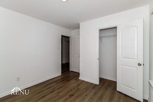 Building Photo - Coming Soon!