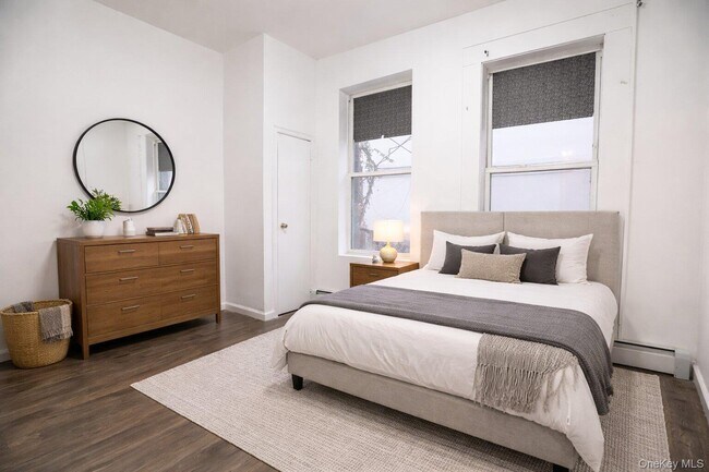 Building Photo - 72-08 Forest Ave