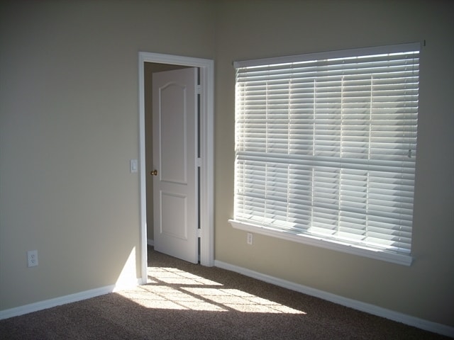 Building Photo - 768 Hacienda Cir