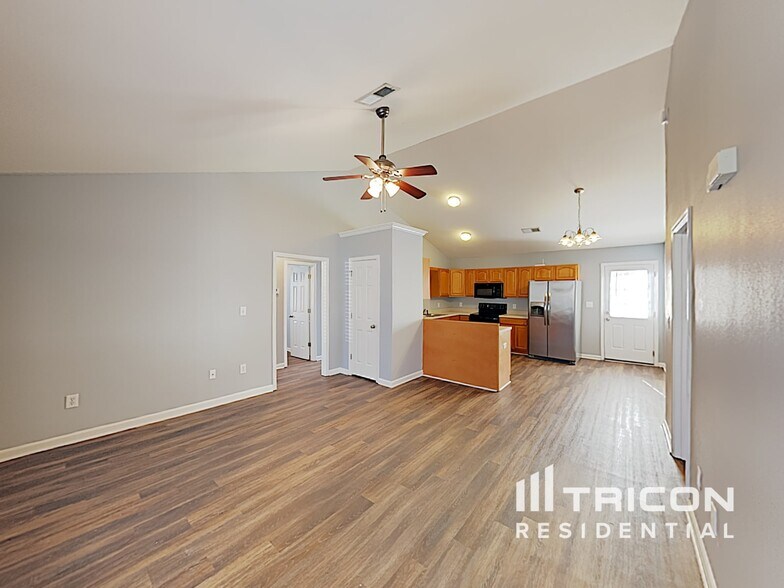 Building Photo - 1130 Waverly Pl Dr