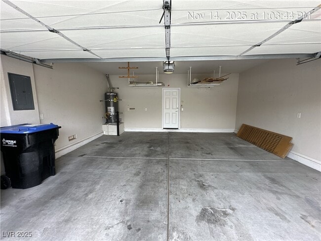 Building Photo - 6853 Feral Dove St