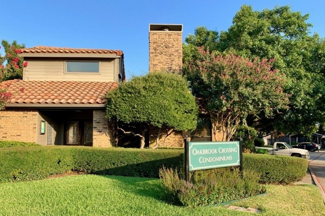 Primary Photo - 14800 Enterprise Dr