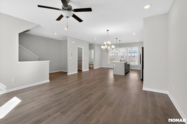 Building Photo - 3447 Hidden Valley Cir