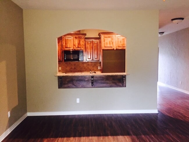 Building Photo - 534-536 Old Highway 80