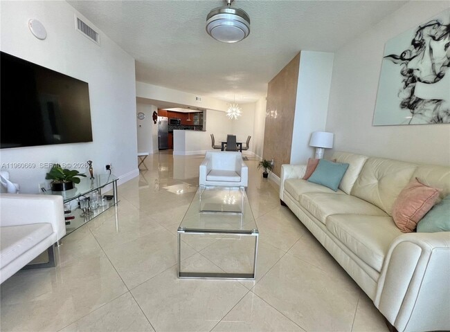 Building Photo - 16699 Collins Ave