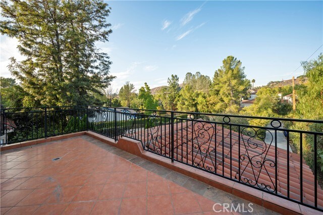 Building Photo - 28510 W Driver Ave