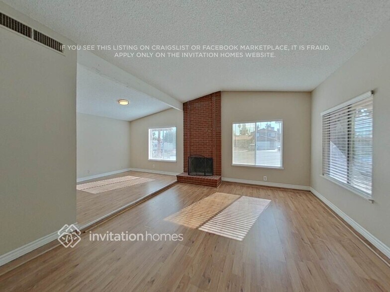 Building Photo - 4044 Venita Ct