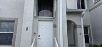Building Photo - 21255 NE 8th Pl