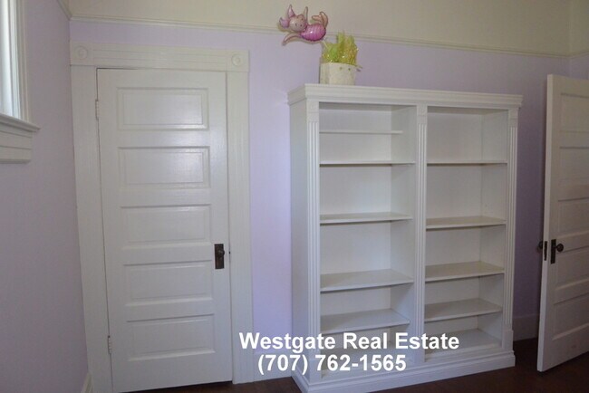 Building Photo - 3740 Roblar Rd