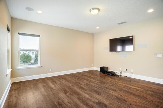 Building Photo - 13041 Gabor Ave