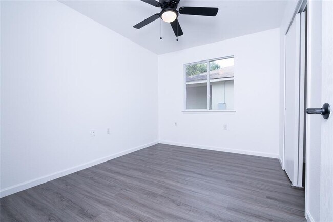 Building Photo - 1106 Stanislaws Dr