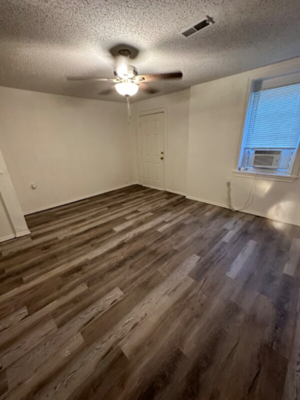 Building Photo - 1608 E Jasper St