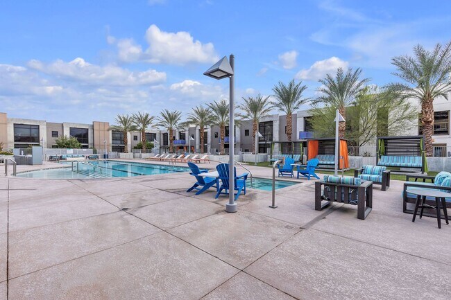 Building Photo - Furnished Juhl Condo w/ Balcony & City Views