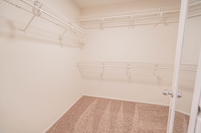 Building Photo - The Palisades -  3 Bedroom Townhome for Rent in Stevenson Ranch!